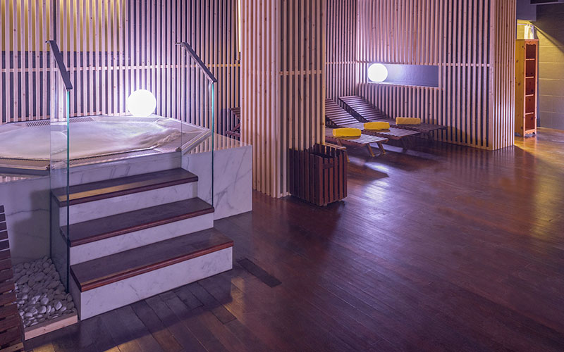 MONICA HOTEL 4*